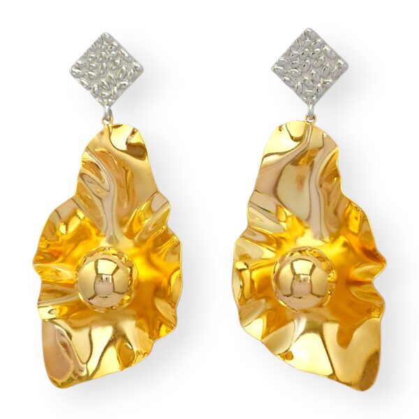 Gold Crushed Petals
